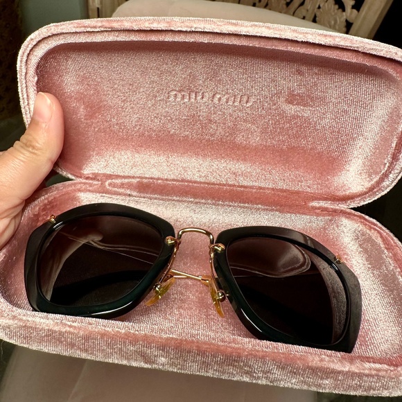 Muumuu sunglasses main image 14